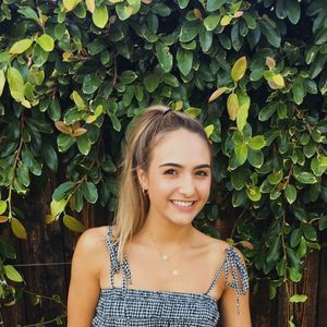 Meet your Posher, Lili